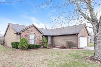 3081 Sable Ridge Pl, Unit 243OR in Greenwood, IN - Building Photo - Building Photo