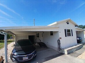 110 52nd Ave Terrace E in Bradenton, FL - Building Photo - Building Photo