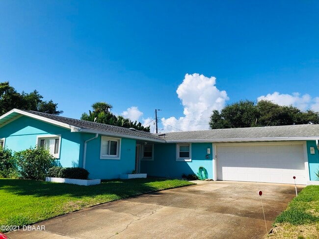 property at 3011 Princeton Ave