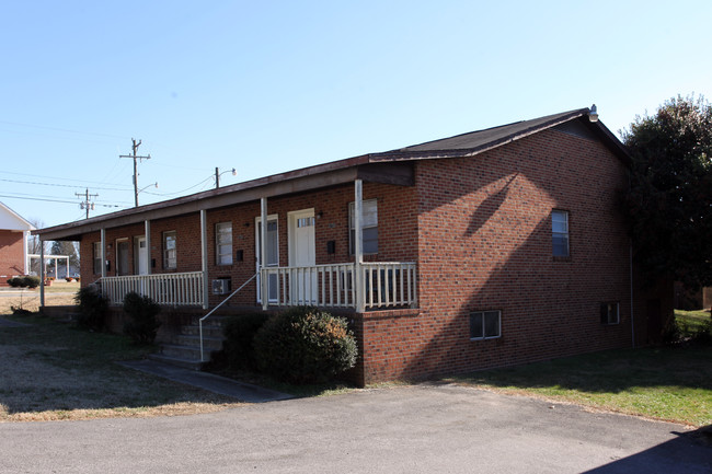 Sprague Garden Apartments in Winston-Salem, NC - Building Photo - Building Photo