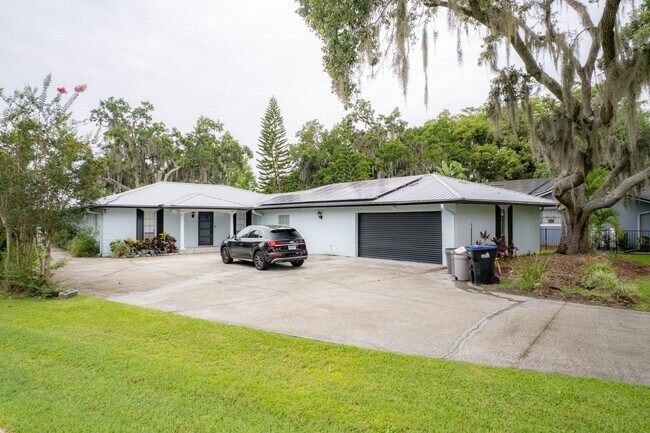 5497 Alandale Ct in Orlando, FL - Building Photo - Building Photo