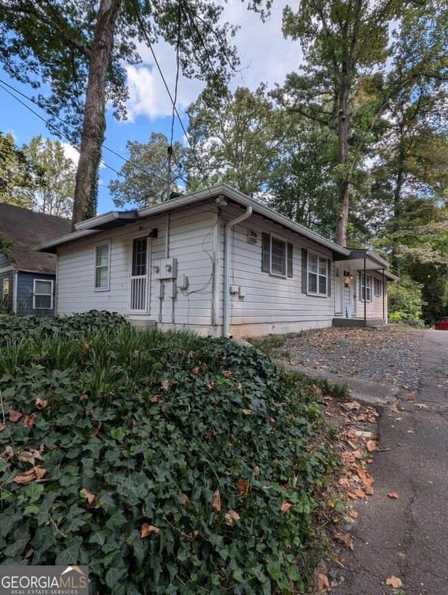 property at 2085 Northside Dr NW