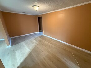 4831 Saphire Ave in Moss Point, MS - Building Photo - Building Photo