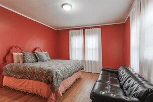 2700 NW 17th St in Oklahoma City, OK - Building Photo