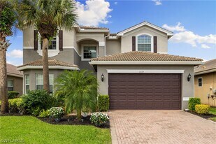 6619 Marbella Dr in Naples, FL - Building Photo