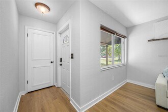 1411 39th Ave N in St. Petersburg, FL - Building Photo - Building Photo