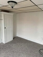 107 Powell Ave, Unit 4 in Cresson, PA - Foto de edificio - Building Photo