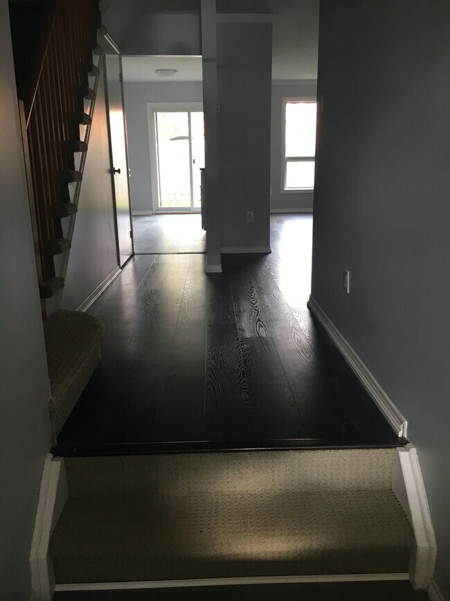 property at 10 Bassett Blvd