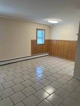 95 Colin St, Unit 1st Floor in Yonkers, NY - Foto de edificio - Building Photo