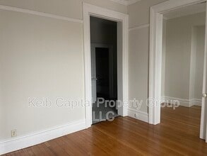 179 Main St in Hudson Falls, NY - Foto de edificio - Building Photo