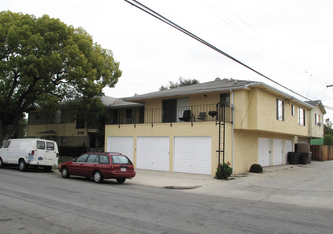 6190 California Ave in Long Beach, CA - Building Photo - Building Photo