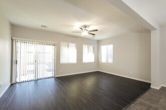 10433 W Hammond Ln in Tolleson, AZ - Building Photo - Building Photo