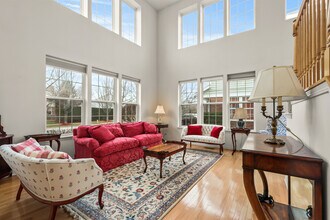 2311 Hazeltime Dr in Vernon Hills, IL - Building Photo - Building Photo