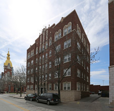 Normandy Apartments in Kansas City, MO - Building Photo - Building Photo