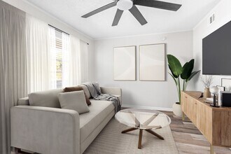 6631 Magnolia St in Milton, FL - Building Photo - Building Photo