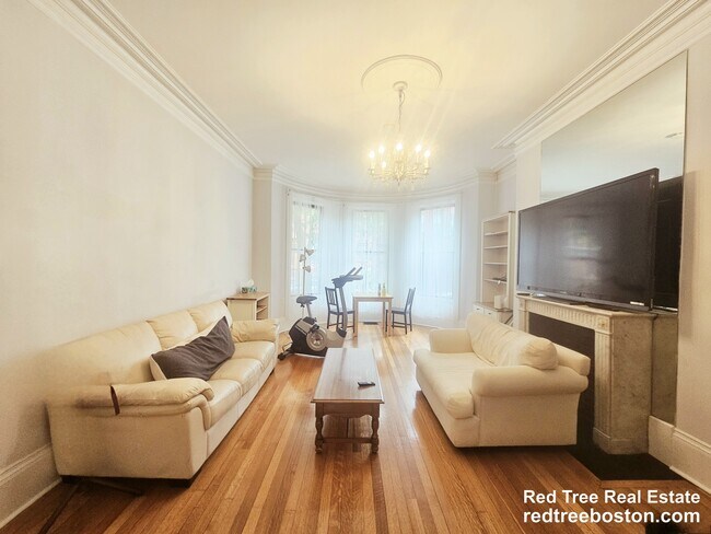 429 Marlborough St, Unit 2 in Boston, MA - Foto de edificio - Building Photo