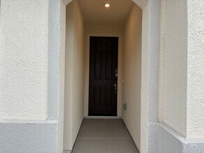 3000 Red Canard Wy in Roseville, CA - Building Photo - Building Photo