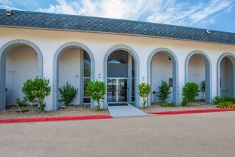 32 Arcadia in Phoenix, AZ - Foto de edificio - Building Photo