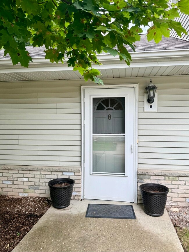property at 6205 S Creekside Dr