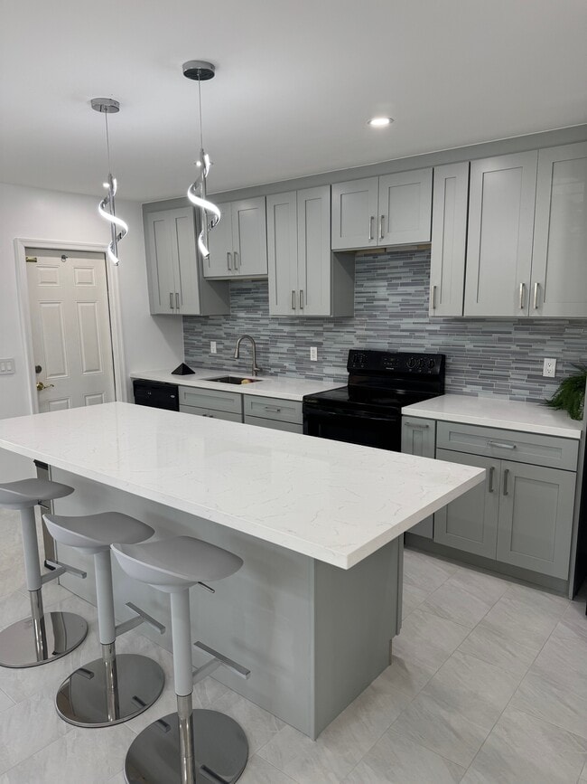 property at 412 SE 21st Ave