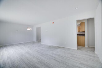 8206 Natures Dr in Tobyhanna, PA - Building Photo - Building Photo