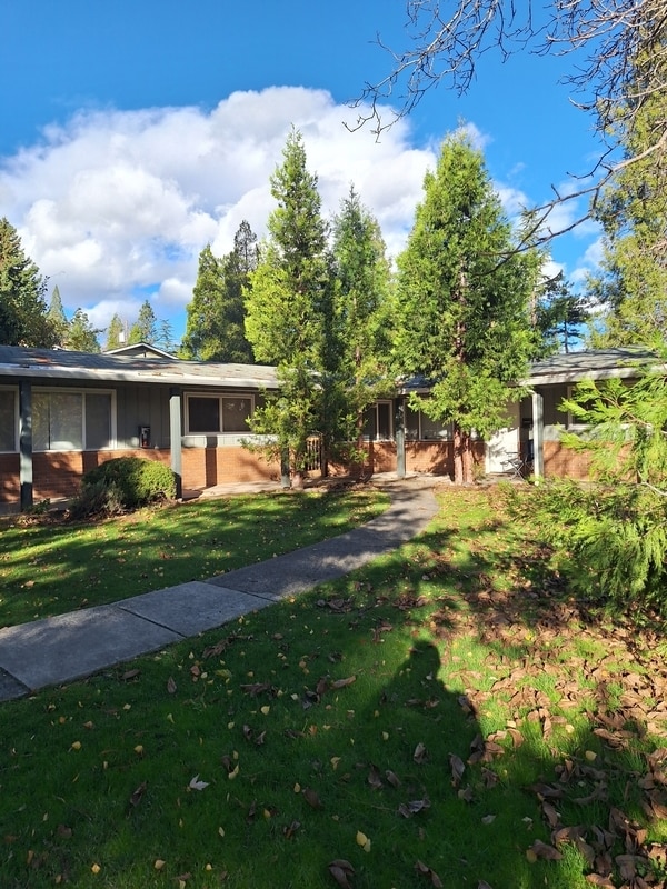 property at 801 Ashland St