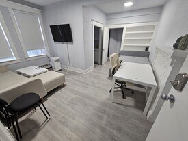 Beltline Terrace in Calgary, AB - Building Photo