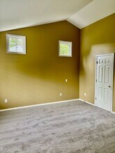 3136 170th Ave NE in Bellevue, WA - Building Photo - Building Photo