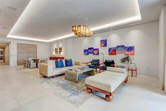 515 Valencia Ave in Coral Gables, FL - Building Photo - Building Photo