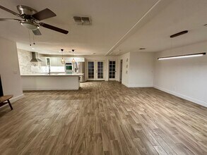 7970 W Elm St in Phoenix, AZ - Building Photo - Building Photo