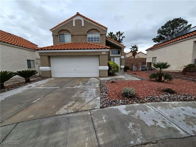 property at 2705 Kennington Cir