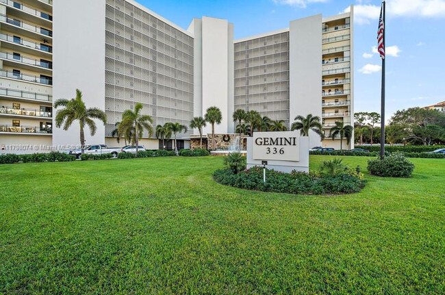 property at 336 Golfview Rd