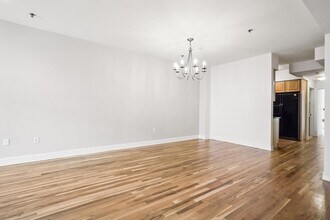 127 Clinton St in Hoboken, NJ - Building Photo - Building Photo