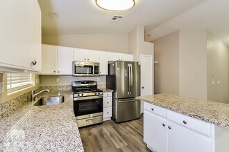4631 Victoria Garden Ave in North Las Vegas, NV - Building Photo - Building Photo