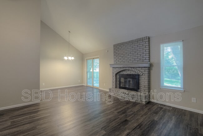 613 NE 114th Terrace in Kansas City, MO - Building Photo - Building Photo