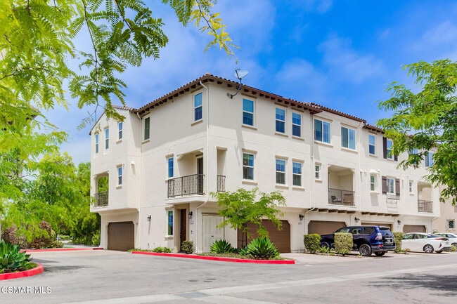 597 Mustang St in Camarillo, CA - Building Photo - Building Photo