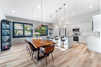 5858 Star Grass Ln in Naples, FL - Building Photo - Building Photo