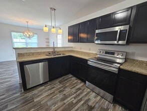 76 New London Harbor in Cameron, NC - Building Photo - Building Photo