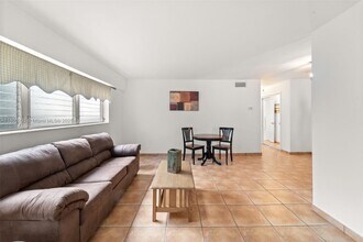 1614 West Ave in Miami Beach, FL - Building Photo - Building Photo