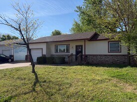 1305 E Selma St in Wichita, KS - Building Photo