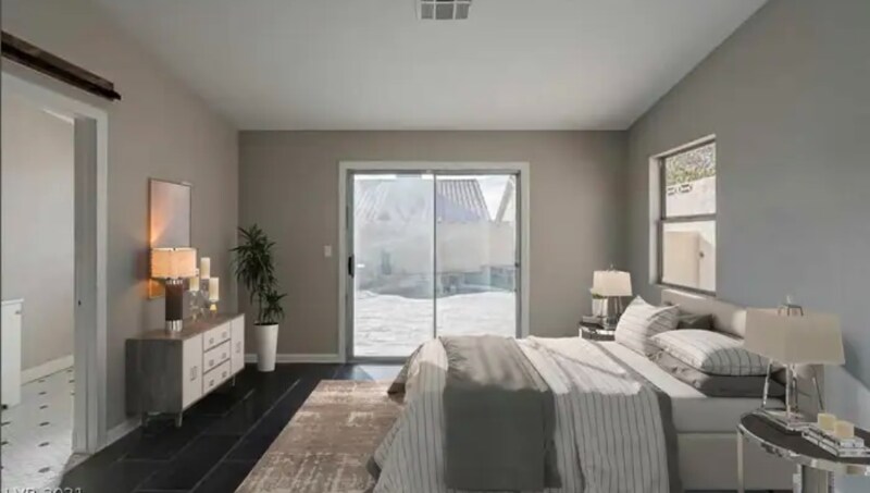 2033 Riderwood Ave in North Las Vegas, NV - Foto de edificio