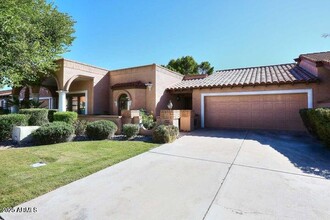 7689 N Vía De Platina in Scottsdale, AZ - Building Photo - Building Photo