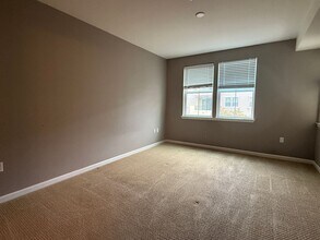 600 S Abel St in Milpitas, CA - Building Photo - Building Photo