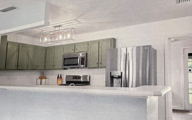 340 E French Ave in Orange City, FL - Building Photo - Building Photo