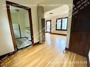 444 1/2 N Lake St in Los Angeles, CA - Building Photo - Building Photo