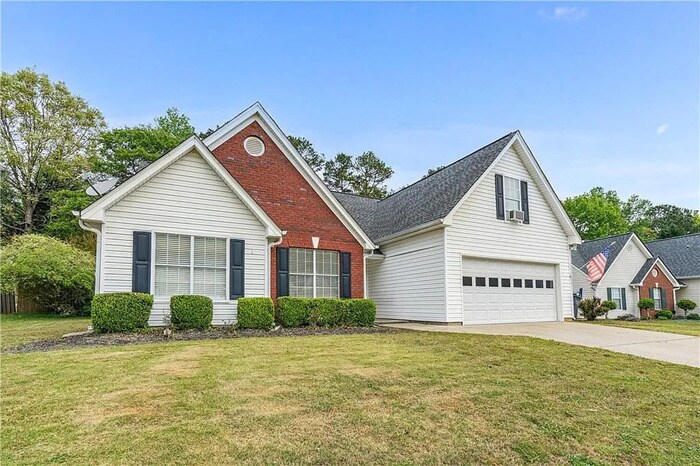 2432 Heatherton Ct in Dacula, GA - Building Photo