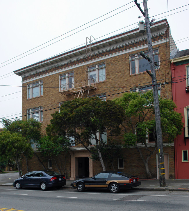 2201 Lake St in San Francisco, CA - Building Photo - Building Photo