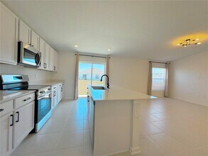 2317 SCARLET Ave in Cypress Gardens, FL - Building Photo - Building Photo