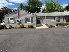 2959 Quakerbridge Rd in Hamilton Township, NJ - Building Photo