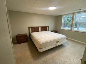 2072 E Roxboro Rd NE in Atlanta, GA - Building Photo - Building Photo